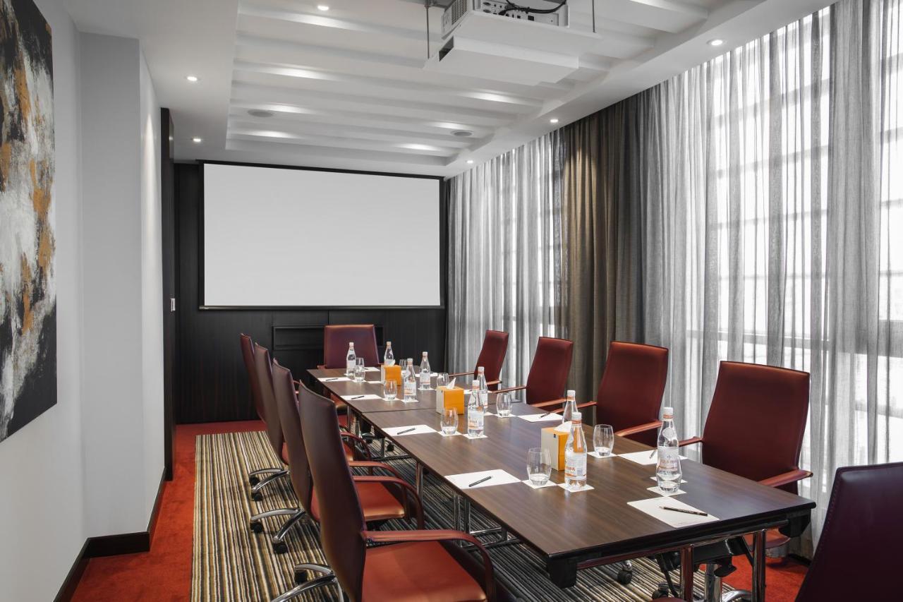 Hotel Centro Salama By Rotana 4*
